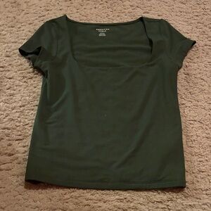 American Eagle Outfitters Dark Green Short Sleeve Tee